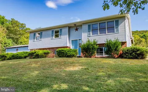 1520 Lorson Rd, Williamsport, PA 17702