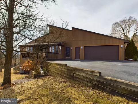 3012 Mountain Cres, Montoursville, PA 17754