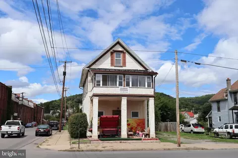1254 Memorial Ave, Williamsport, PA 17701