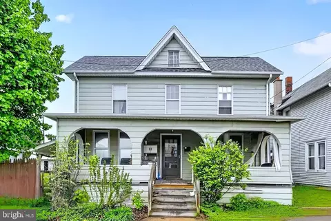 119 Calvert St, Jersey Shore, PA 17740