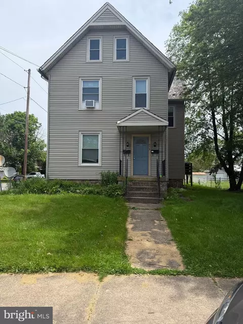 658 7th Ave, Williamsport, PA 17701