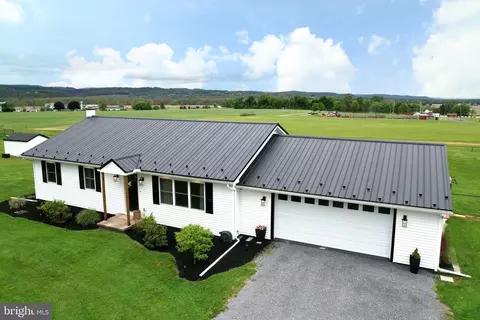 1517 S Route 44 Hwy, Jersey Shore, PA 17740