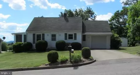 1815 Bond St, Montoursville, PA 17754