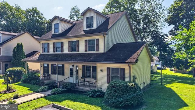 2425 Lila Ln, Williamsport, PA 17701