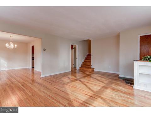533 Forest Rd, Wayne, PA 19087 photo 4