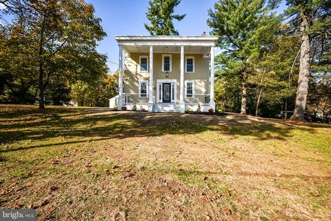 561 Fletcher Rd, Wayne, PA 19087 photo 1