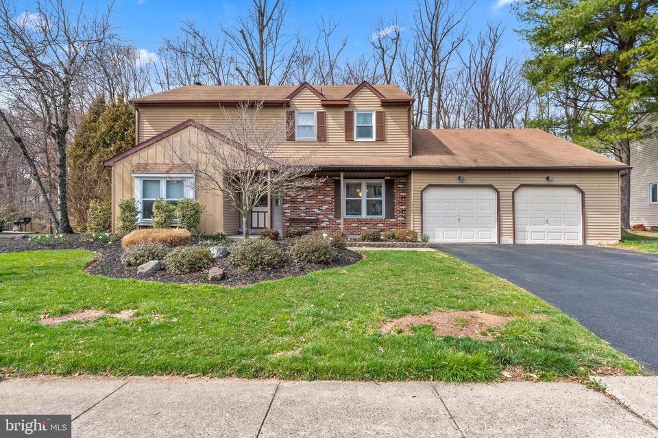 3738 Levy Ln, Huntingdon Valley, PA 19006 32 Photos MLS 