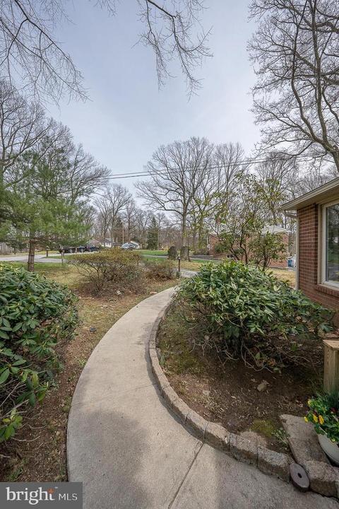 655 Crestwood Rd, Wayne, PA 19087 photo 12