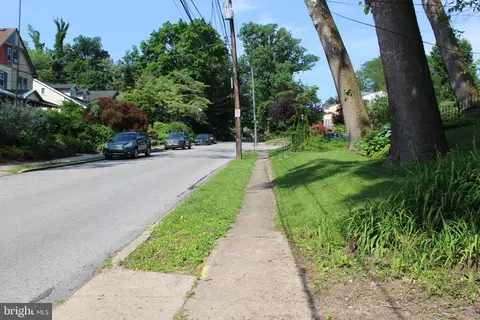 129 Heacock Ln, Wyncote, PA 19095 photo 8