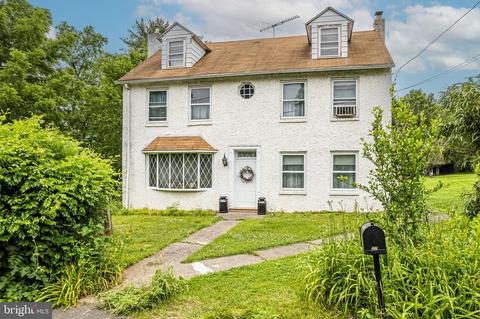 57 N Dietz Mill Rd, Green Lane, PA 18054