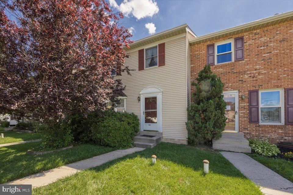 1494 Needham Cir, Hatfield, PA 19440 15 Photos MLS PAMC2042828