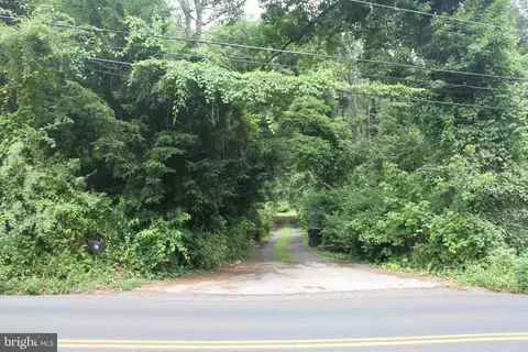 221 Moredon Rd, Huntingdon Valley, PA 19006