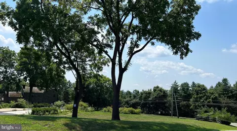 104 Olympic Rd, Collegeville, PA 19426