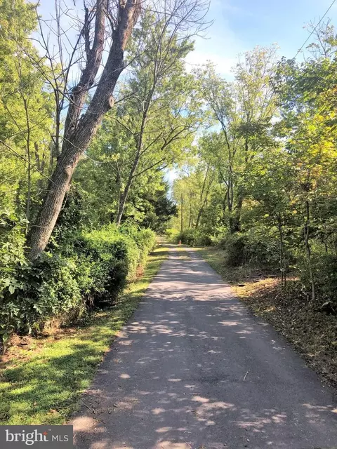 2245 Big Rd, Gilbertsville, PA 19525