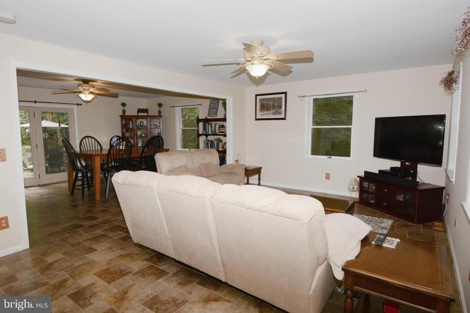  1608 Woodland Rd, Green Lane, PA 18054 photo 28