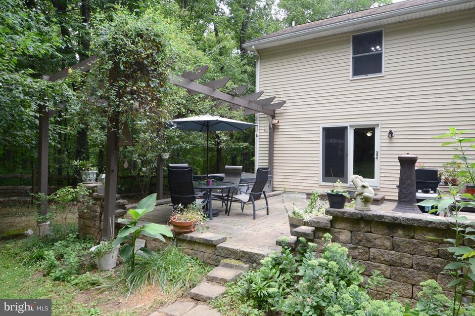  1608 Woodland Rd, Green Lane, PA 18054 photo 16