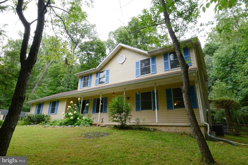  1608 Woodland Rd, Green Lane, PA 18054 photo 5