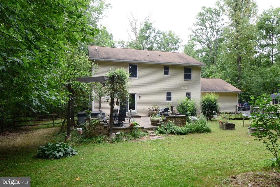  1608 Woodland Rd, Green Lane, PA 18054 photo 15