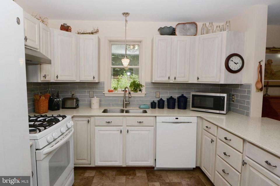  1608 Woodland Rd, Green Lane, PA 18054 photo 40