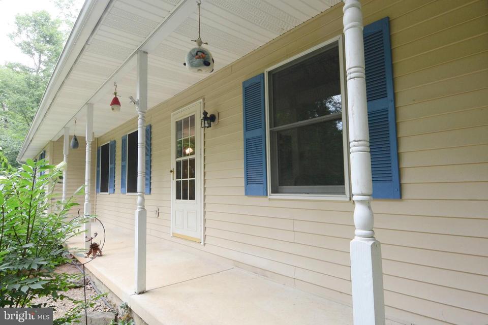  1608 Woodland Rd, Green Lane, PA 18054 photo 7