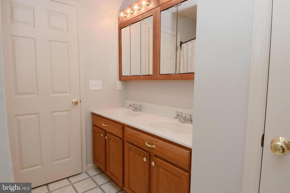  1608 Woodland Rd, Green Lane, PA 18054 photo 71