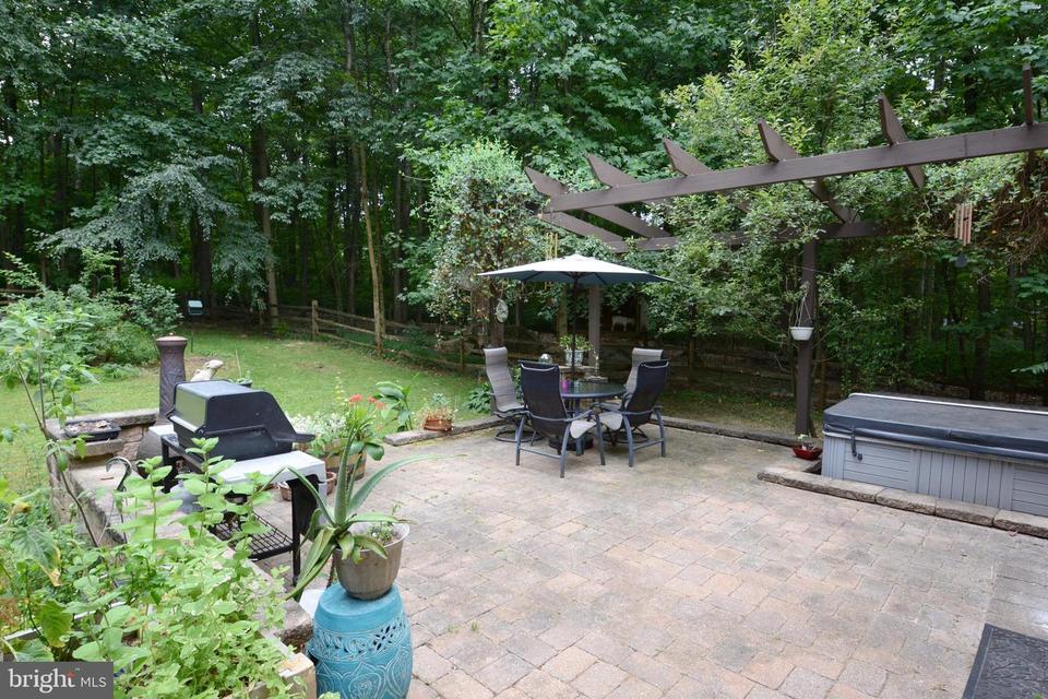  1608 Woodland Rd, Green Lane, PA 18054 photo 19