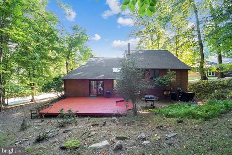 548 Forest Rd, Wayne, PA 19087 photo 3