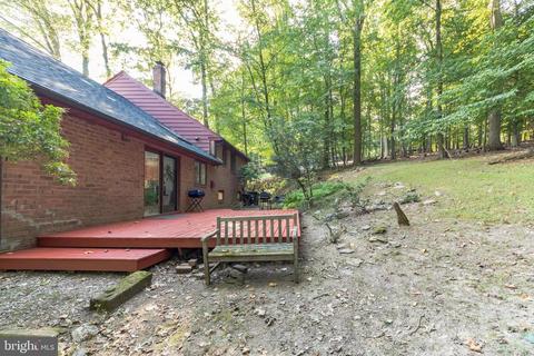 548 Forest Rd, Wayne, PA 19087 photo 2