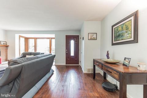 548 Forest Rd, Wayne, PA 19087 photo 6