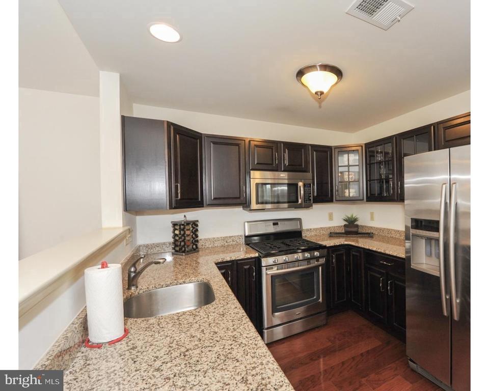  3930 Ashland Dr #337, Harleysville, PA 19438 photo 4