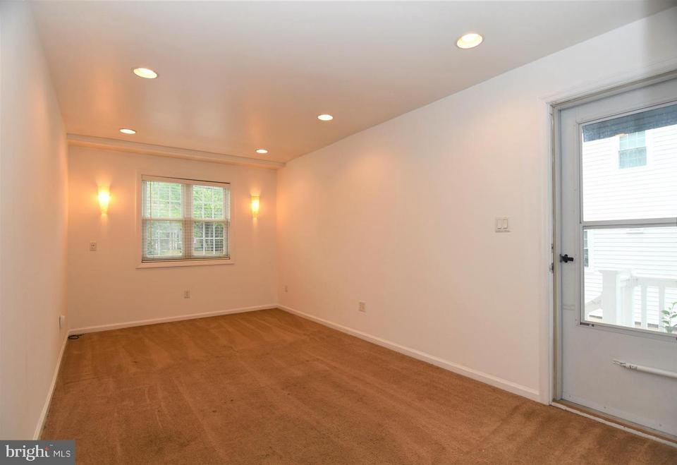  525 S York Rd, Hatboro, PA 19040 photo 12