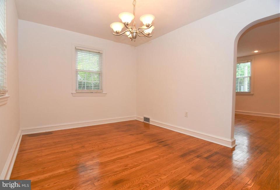  525 S York Rd, Hatboro, PA 19040 photo 8