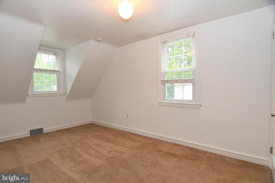  525 S York Rd, Hatboro, PA 19040 photo 21