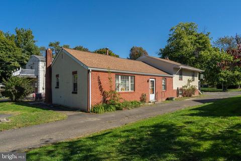 3012 Jolly Rd, Plymouth Meeting, PA 19462