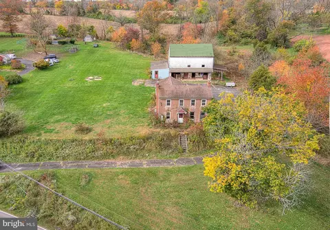 395 E 7th Ave, Collegeville, PA 19426