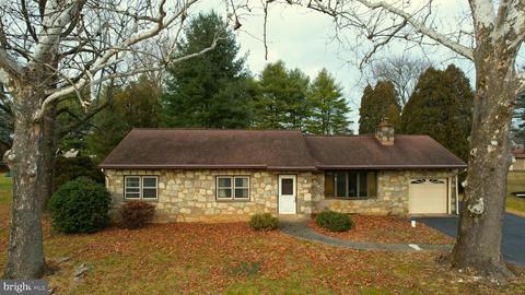 1209 Vilsmeier Rd, Lansdale, PA 19446
