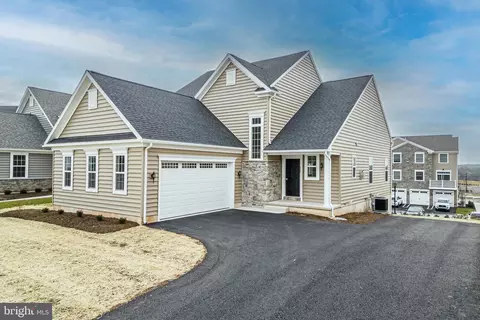 206 Hampton Ct, Harleysville, PA 19438