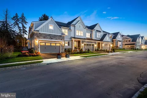 6191 Longfield Ln, Blue Bell, PA 19422