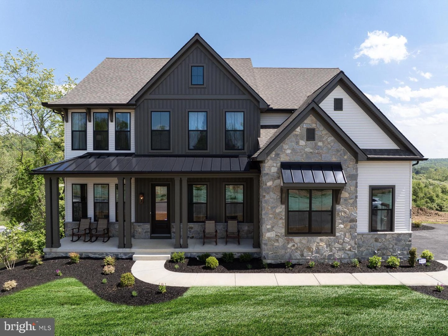 1000 SMYTH Ln Unit HAWTHORNE