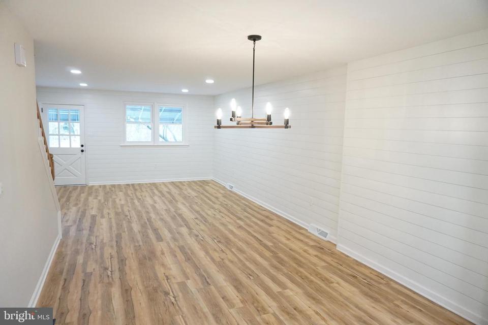  1448 Stanbridge, Norristown, PA 19401 photo 4
