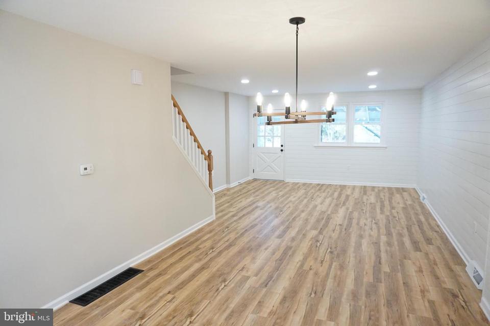  1448 Stanbridge, Norristown, PA 19401 photo 3