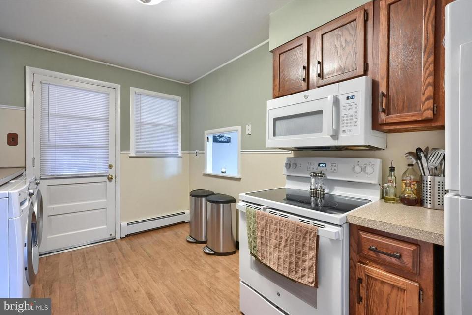  203 Bryans Rd, Norristown, PA 19401 photo 9