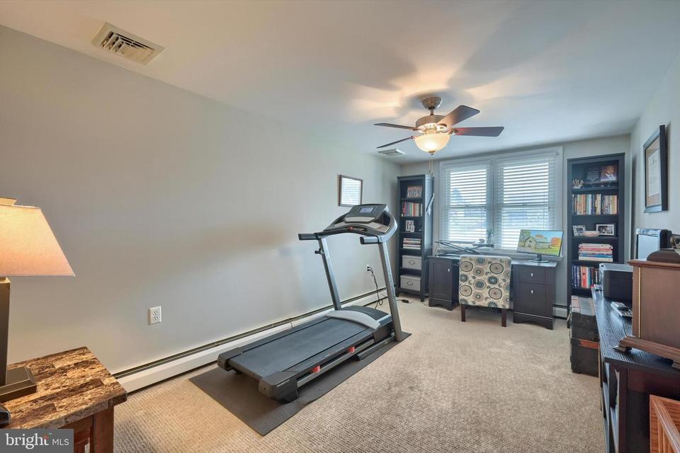  203 Bryans Rd, Norristown, PA 19401 photo 11