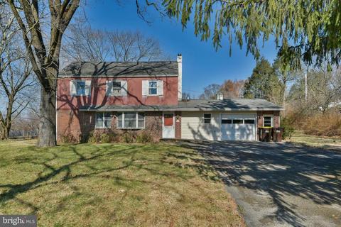 999 Netherwood Dr, Blue Bell, PA 19422