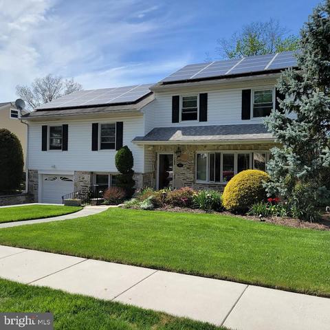 966 Wesley Ave, Huntingdon Valley, PA 19006