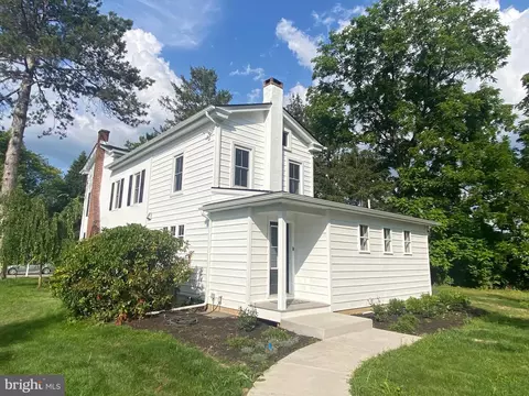 1030 Skippack Pike, Blue Bell, PA 19422