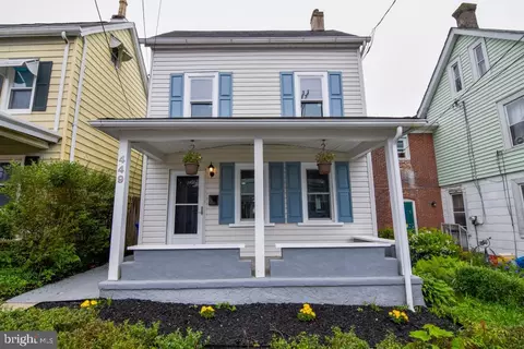 449 Cedar St, Jenkintown, PA 19046