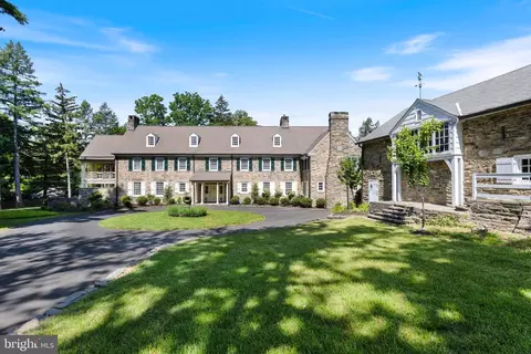 8201 Fenton Rd, Glenside, PA 19038