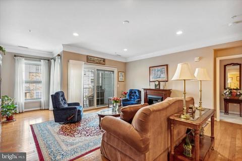 1204 Lilac Ct, Upper Gwynedd, PA 19446