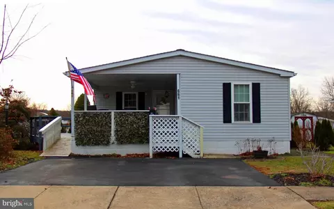 661 Mimosa Ct, Red Hill, PA 18076